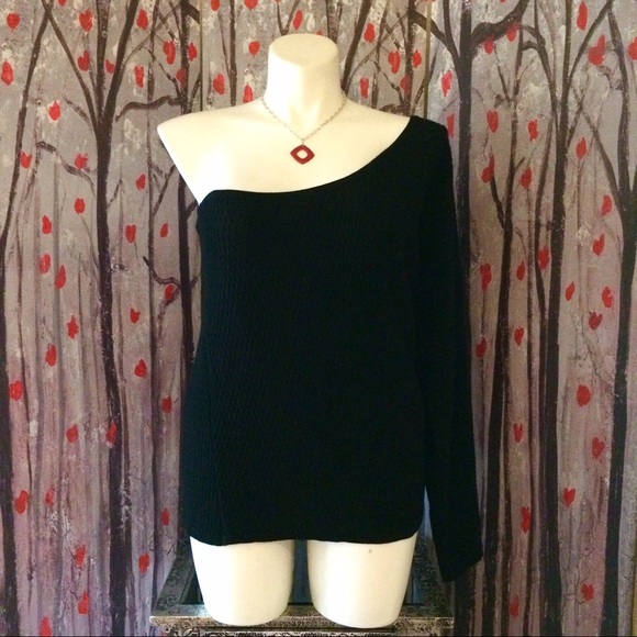 Lane Bryant One Shoulder Black Textured Top Size 22/24 3X NWT - Picture 4 of 7
